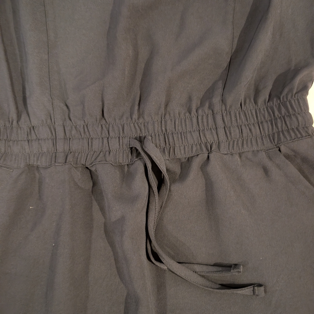 Black Stretchy Dress - Picture 4 of 4